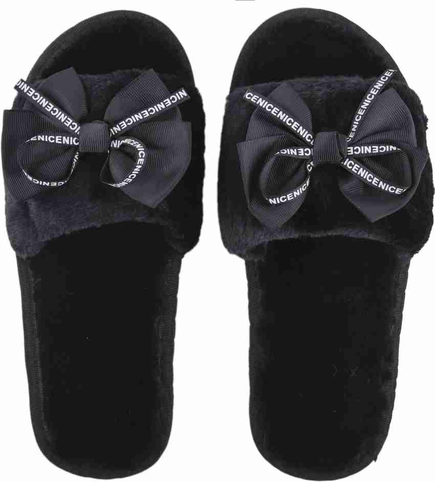 Womens black fluffy 2025 slippers