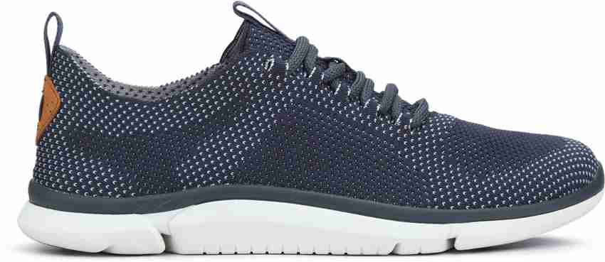 Triken run clarks on sale