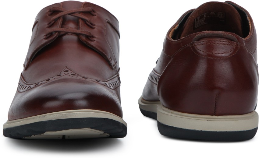 Clarks british store tan