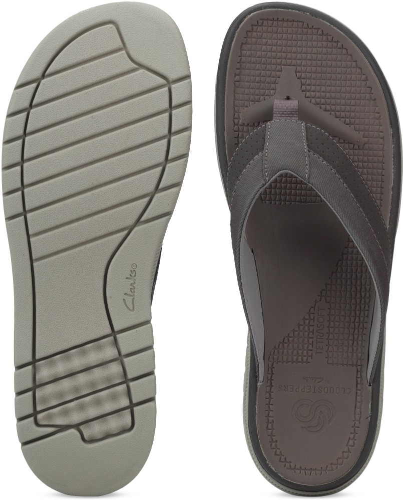 Mens slippers hotsell at clarks