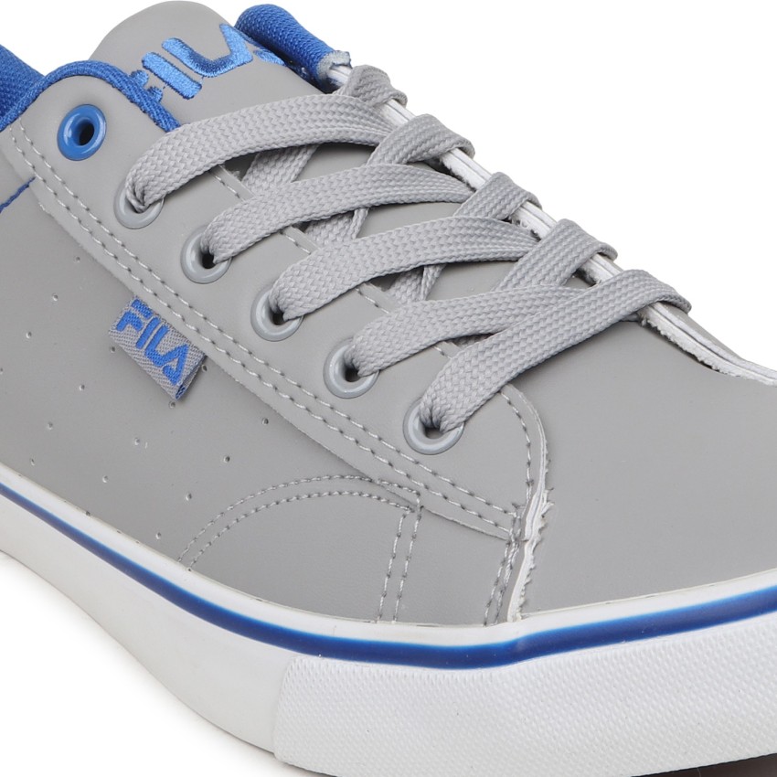 New fila sneakers 218 on sale price