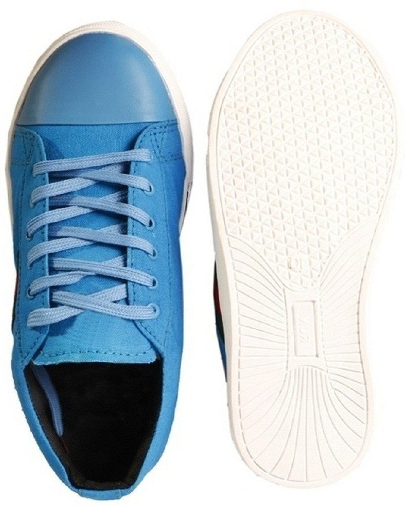 Nike canvas hotsell shoes flipkart