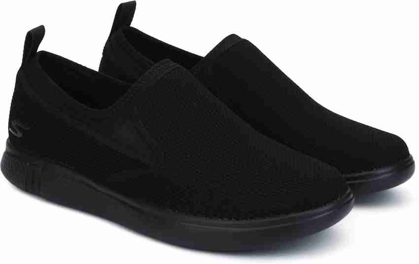 Skechers 55450 2025
