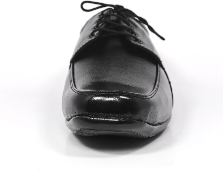 Lee Grand For Men Buy Lee Grand For Men Online at Best Price