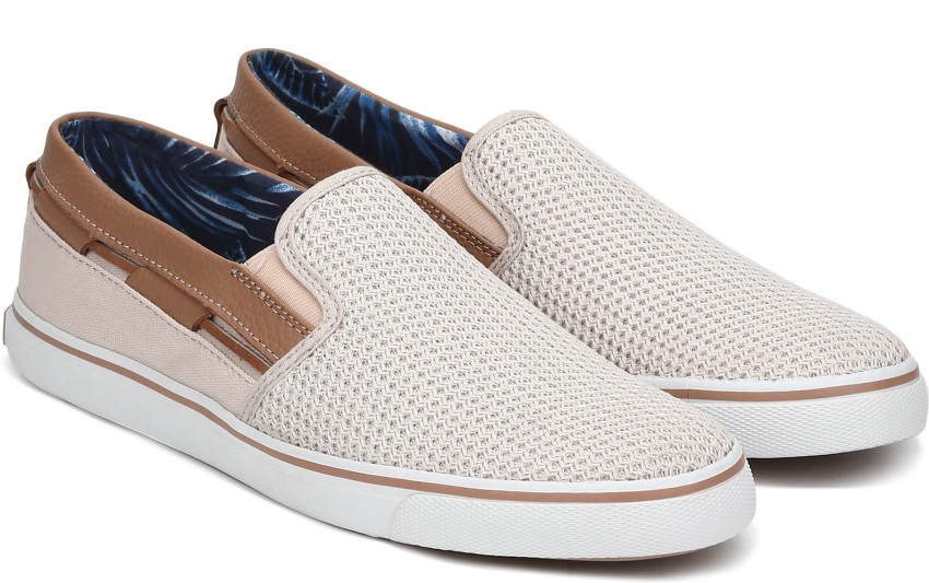 Tommy bahama deals shoes price