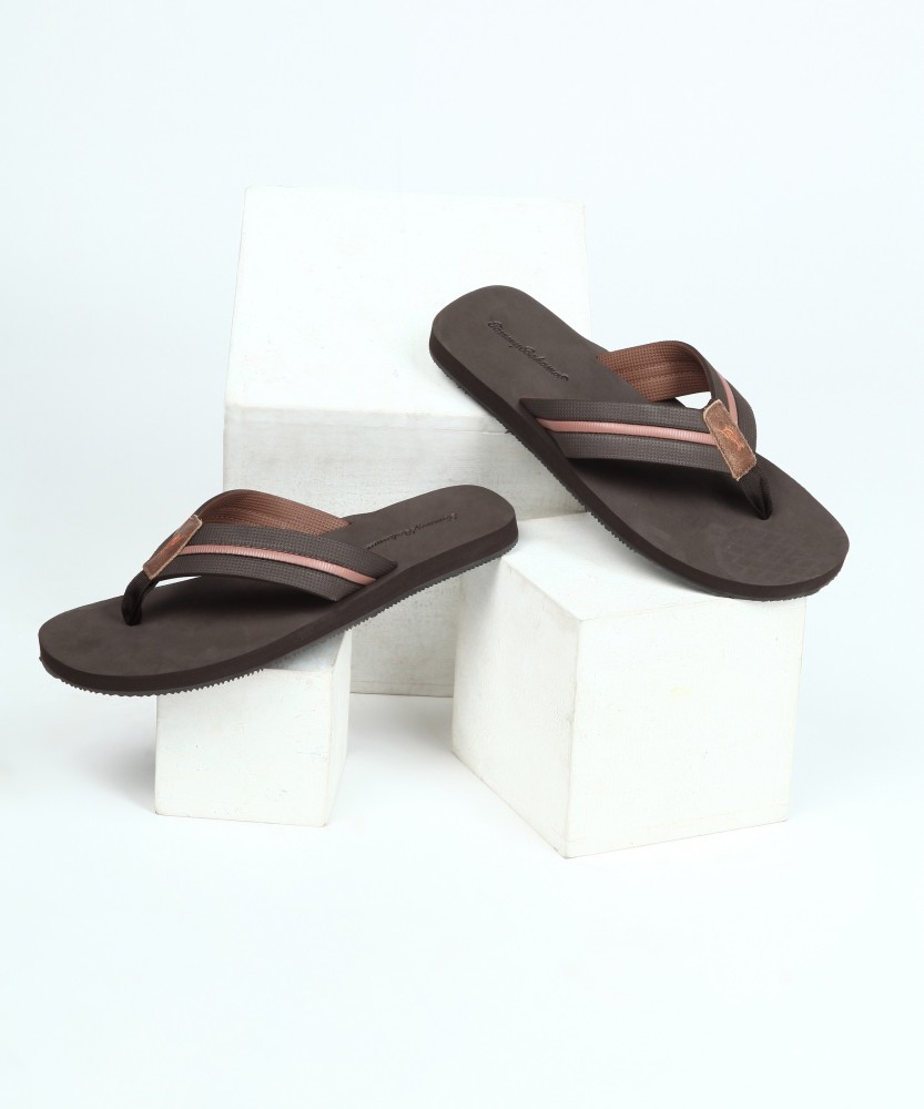 Tommy bahama sandals discount mens