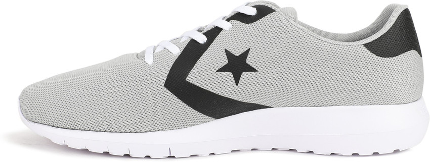 Converse sports shoes shop