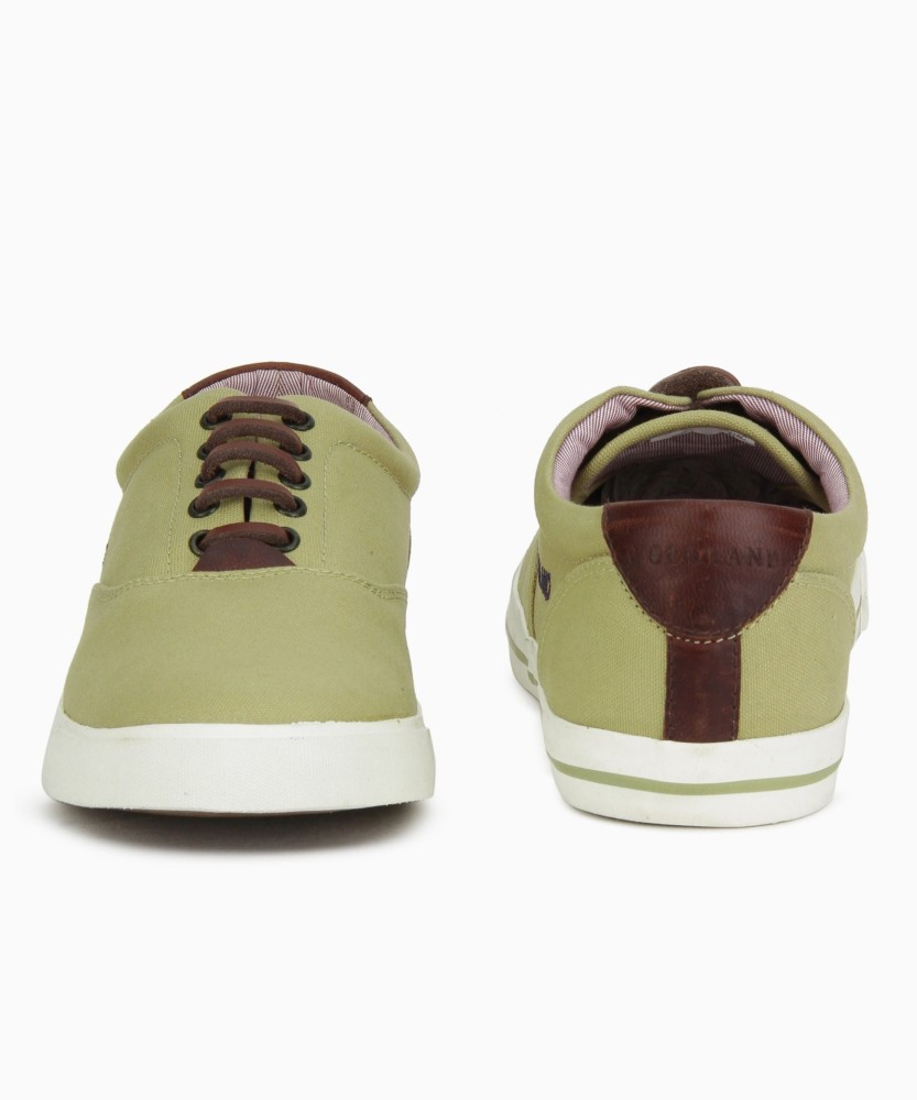 Woodland sneakers shoes on sale flipkart