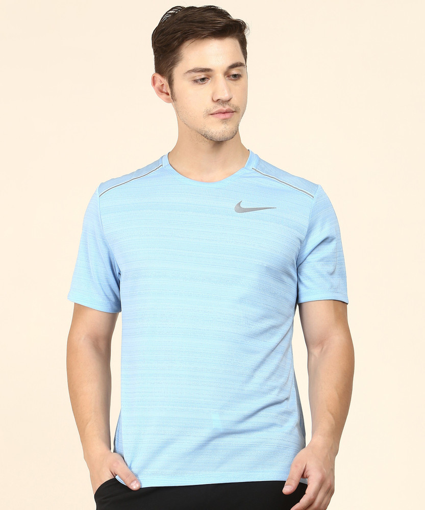 Light blue nike shirt mens store