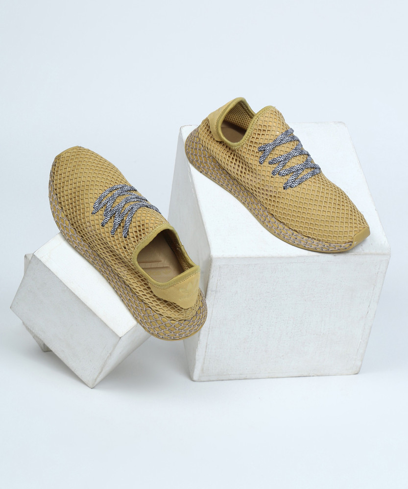 adidas deerupt tan