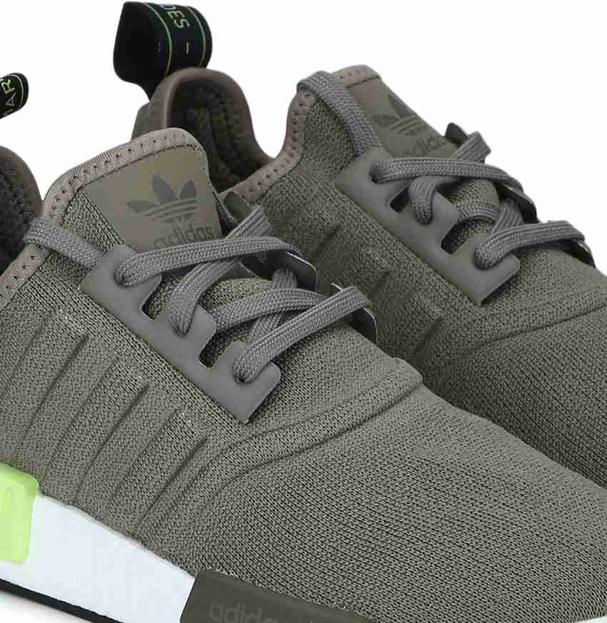 Bd7750 adidas 2025