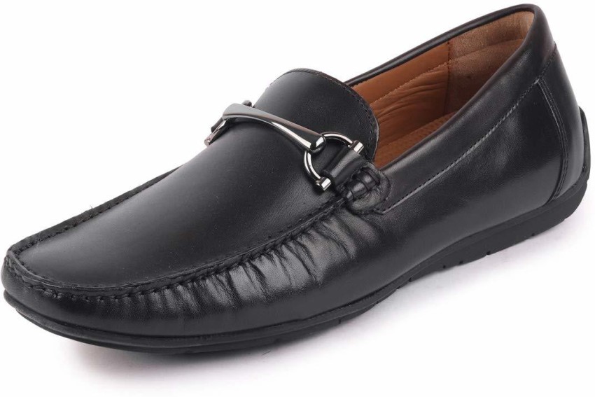 Hush puppies best sale loafers flipkart