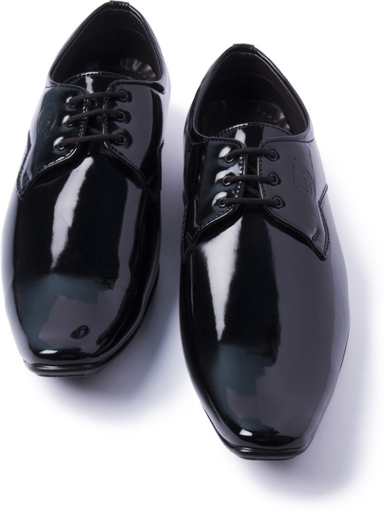 Black shining sales shoes