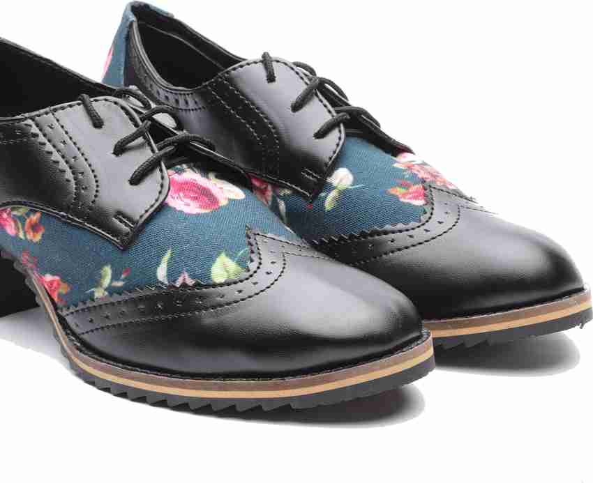 Street style store boots discount