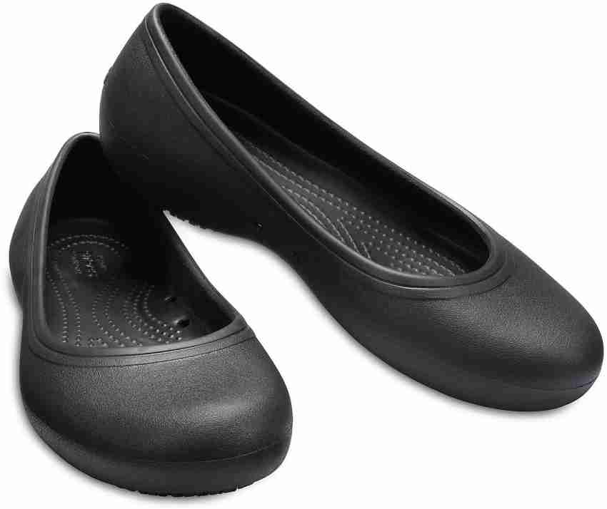 Crocs black on sale belly shoes