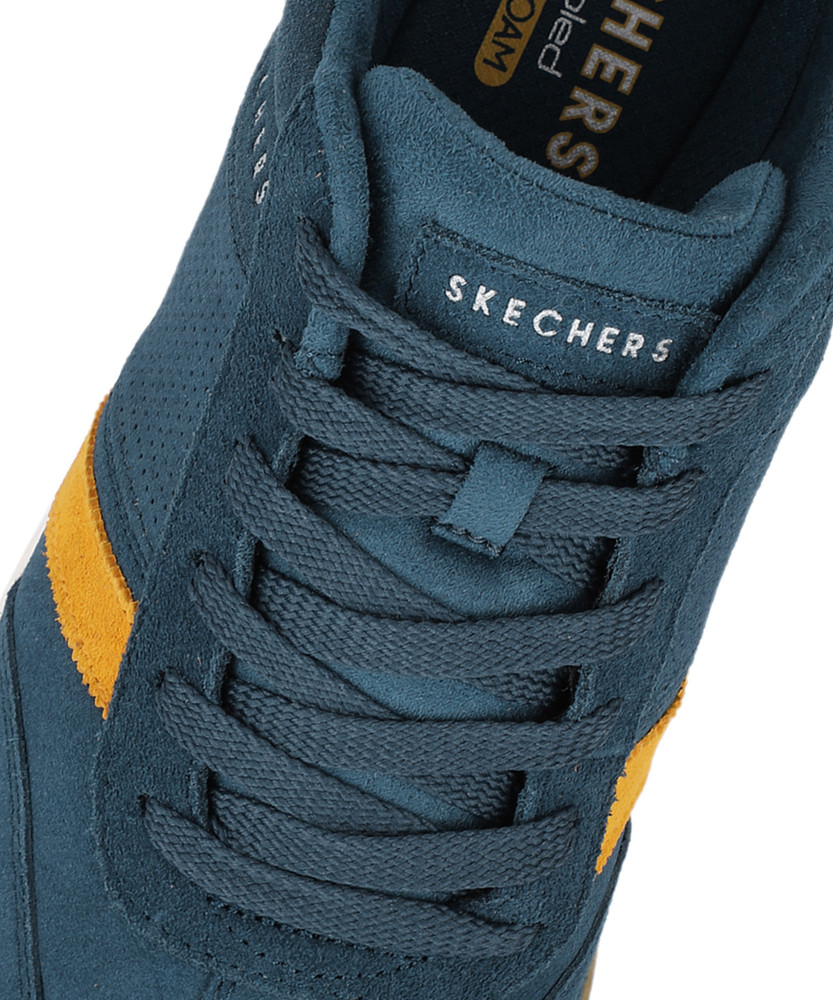 Skechers zinger wildview hotsell