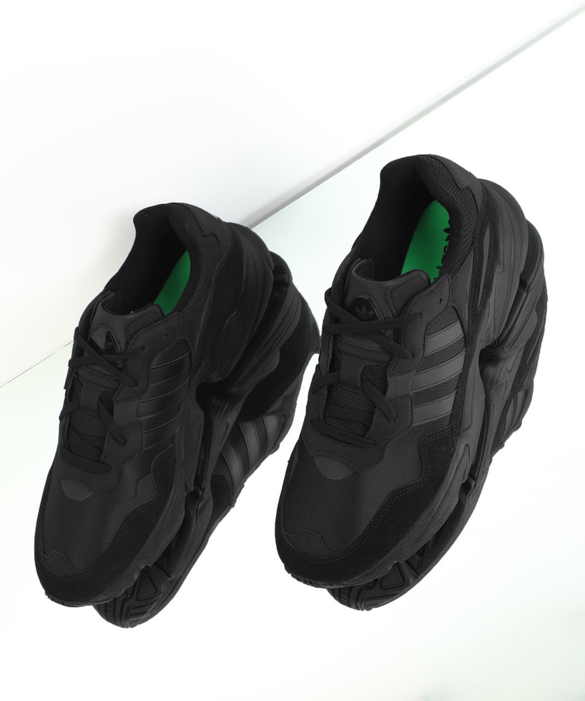 Offerta yung adidas 2025