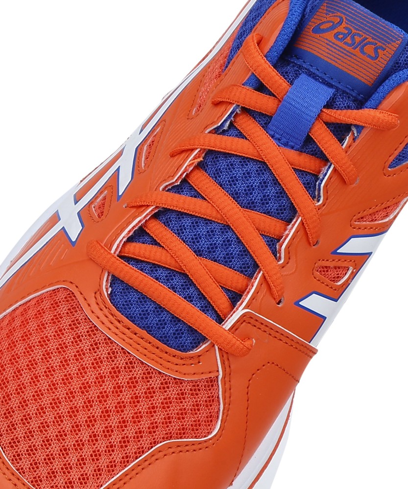 Asics UPCOURT 3 Badminton Shoes For Men Buy nova orange white Color Asics UPCOURT 3 Badminton Shoes For Men Online at Best Price Shop Online for Footwears in India Flipkart