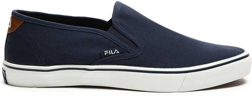 Fila relaxer ii navy blue sales lifestyle shoes