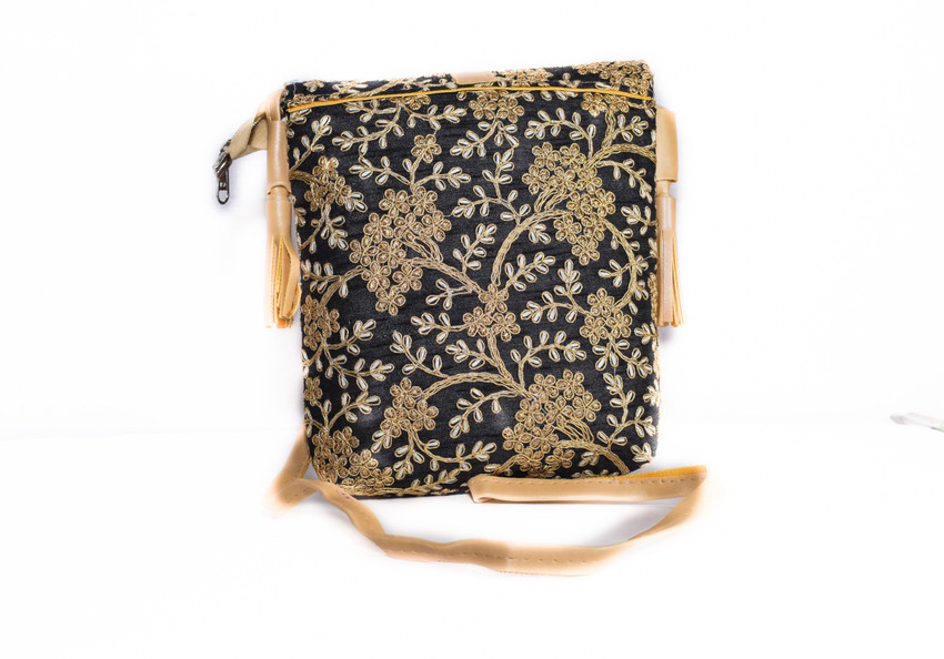 Jd sling outlet bag