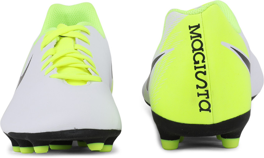 Magista boots price in india 2025