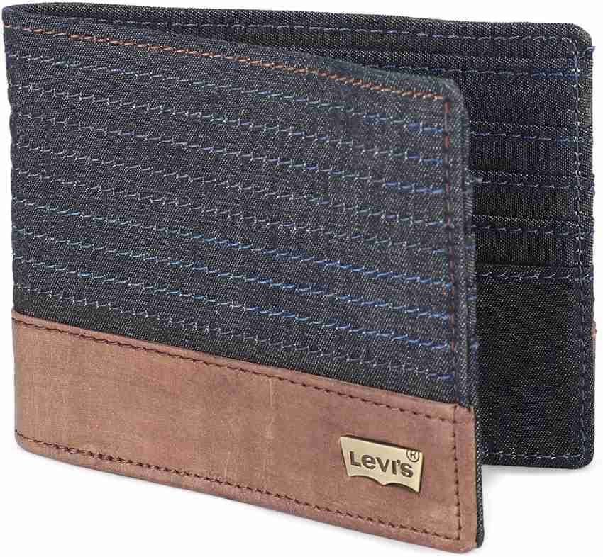 Levis mens hotsell wallet flipkart