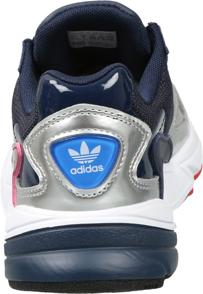 Cg6213 adidas 2025