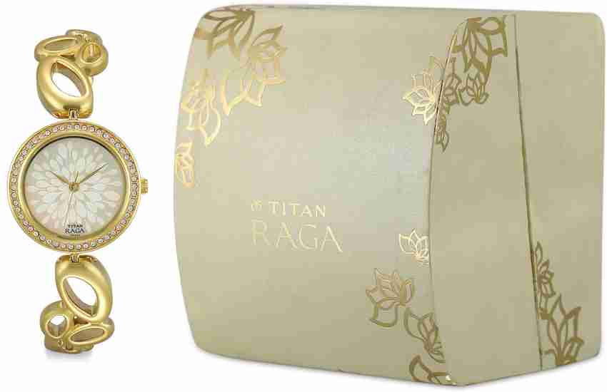Titan Raga Analog Watch For Women Buy Titan Raga Analog Watch