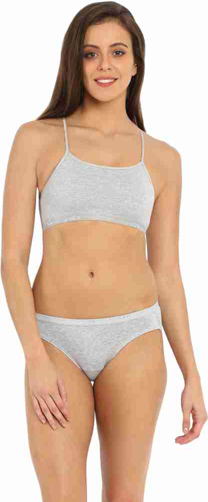 JOCKEY 1351 Women Sports Non Padded Bra - Buy Black JOCKEY 1351