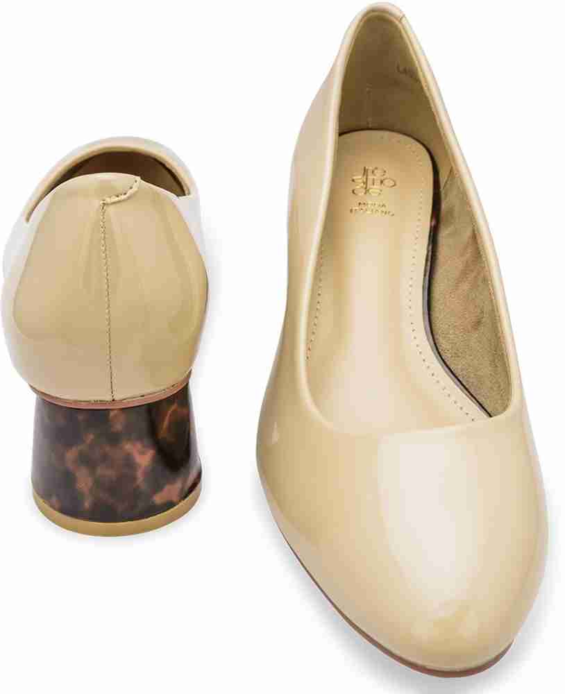 tresmode Women Beige Heels Buy tresmode Women Beige Heels Online