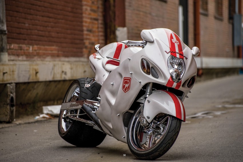 White on sale hayabusa bike