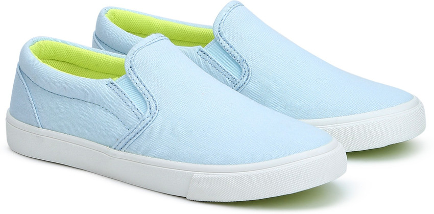 United Colors of Benetton Boys Girls Slip on Sneakers Price in India Buy United Colors of Benetton Boys Girls Slip on Sneakers online at Flipkart