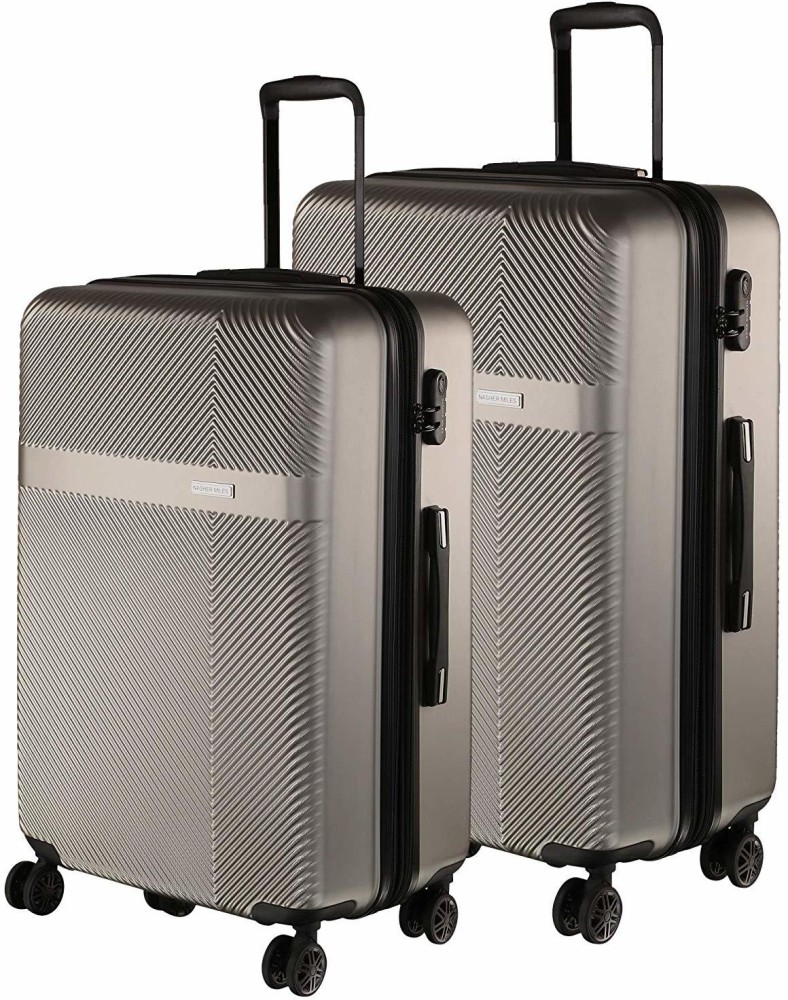 Buy Nasher Miles Berlin Large Soft Luggage  43 cm Online At Best Price   Tata CLiQ