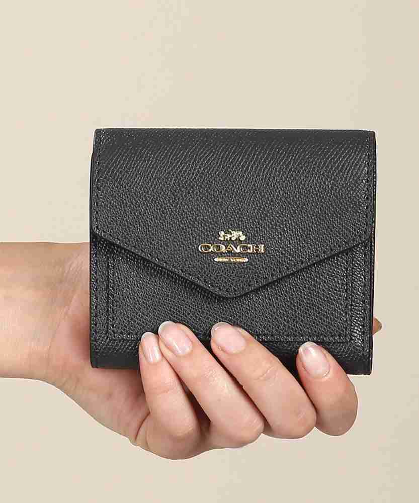 Women coach wallet 2024