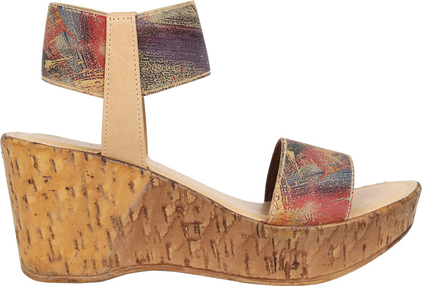 Catwalk Women Multicolor Heels