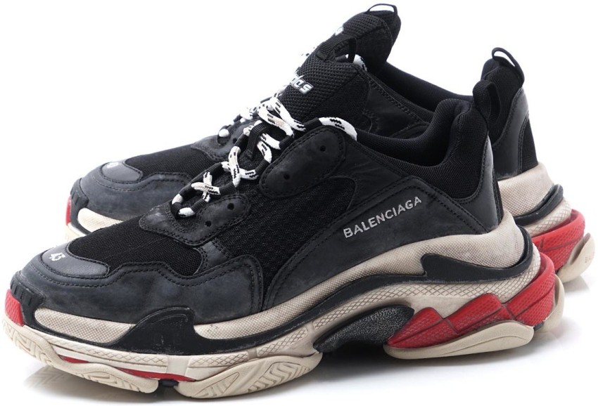 Balenciaga triple s black 2025 dirty