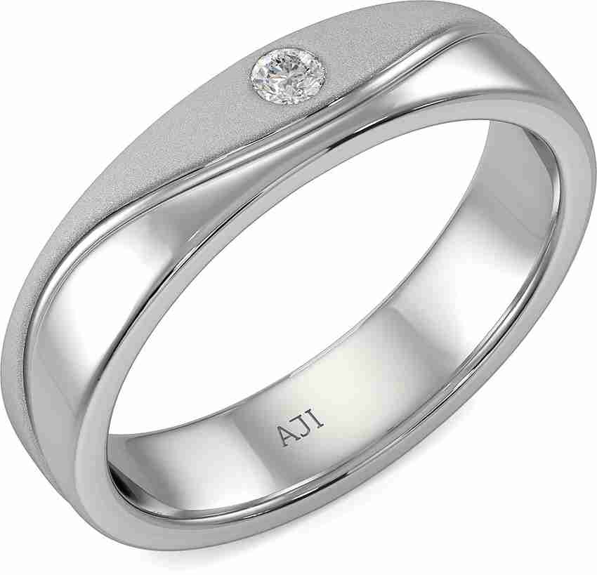 Platinum outlet ring design