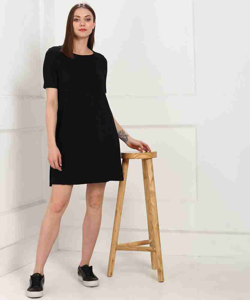 Gap little hotsell black dress