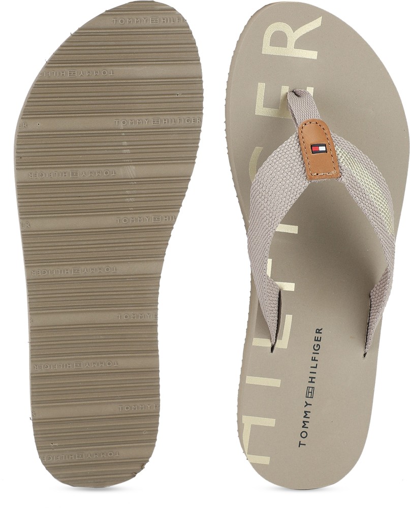 TOMMY HILFIGER Women FLAT BEACH SANDAL HILFIGER PRINT Flip Flops