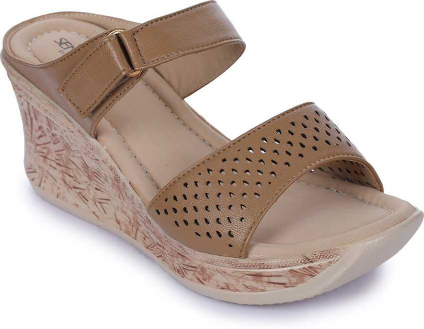LIBERTY Women Wedges Buy LIBERTY Women Wedges Online at Best Price Shop Online for Footwears in India Flipkart
