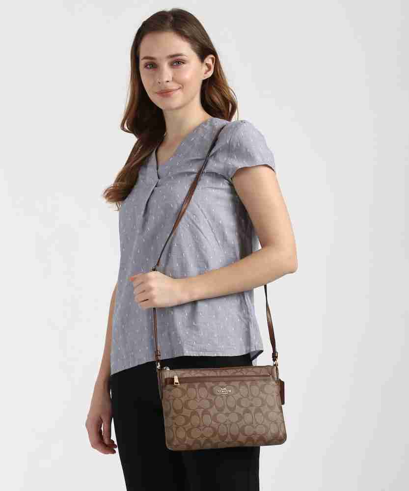 Coach sling 2025 bag for ladies