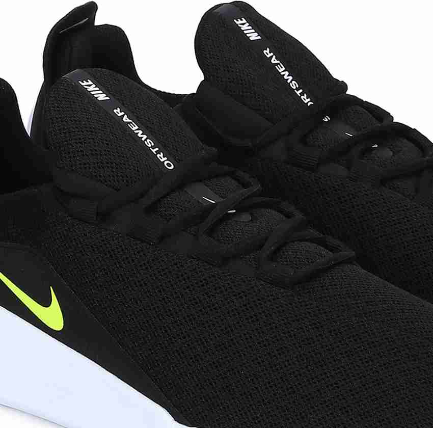 Nike black cheap viale slip on