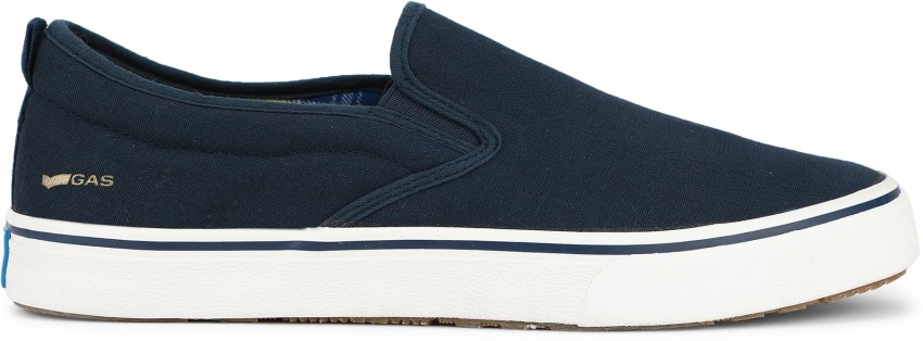 Gas navy deals blue sneakers