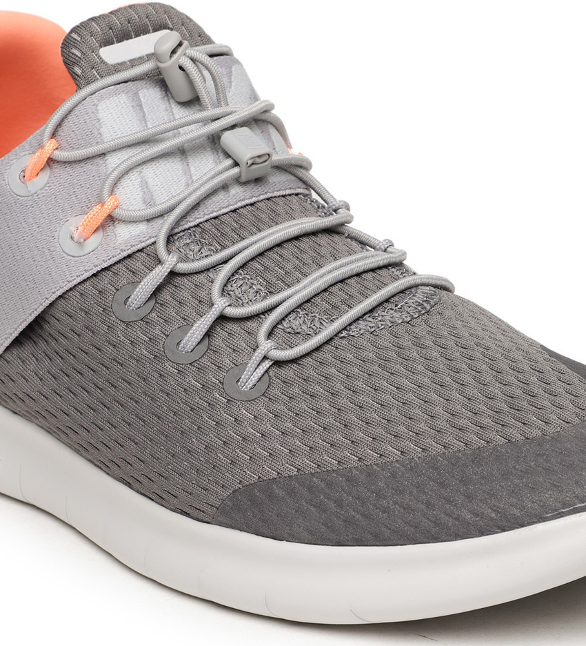 Nike wmns free rn cmtr 2017 top
