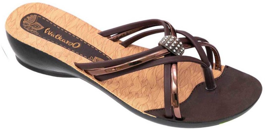 Walkaroo on sale chappals models