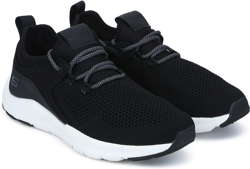 Skechers nichlas top lishear training shoes