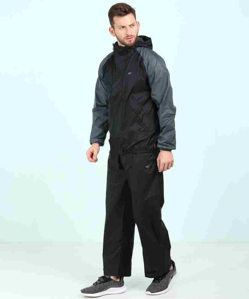 Wildcraft raincoat with store pant price