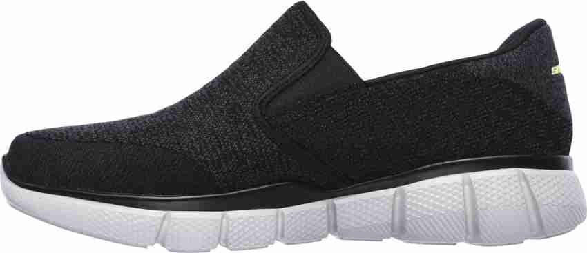 51521 skechers store