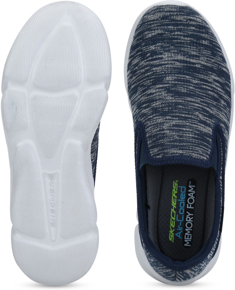 Skechers store drafter flucas