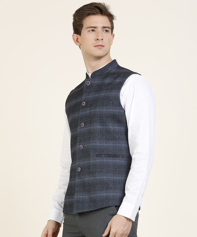 Raymond modi jacket store